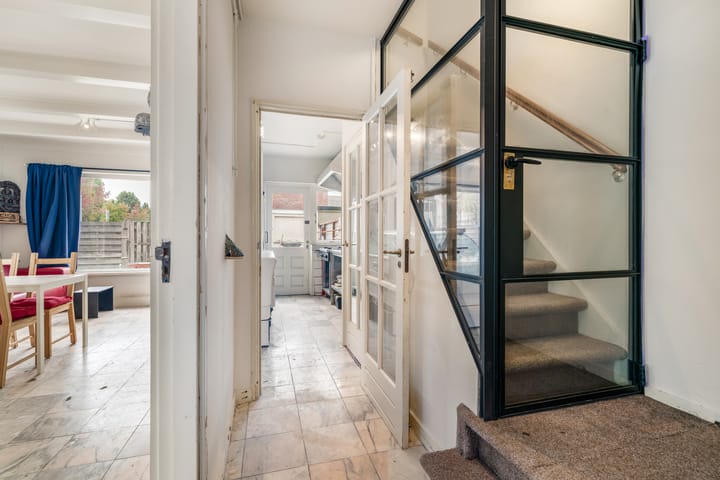 Hoekwoning te koop: Ouddiemerlaan 100, Diemen