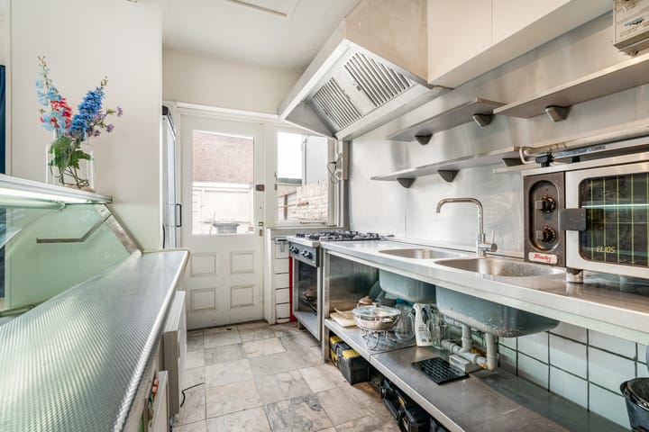 Hoekwoning te koop: Ouddiemerlaan 100, Diemen