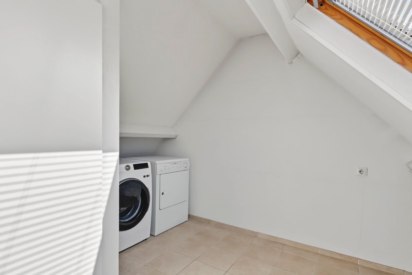Foto 50 van Zalm 54