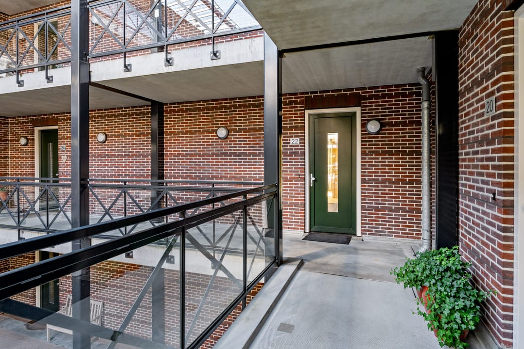 Photo 11 of Van Lyndenpark 22