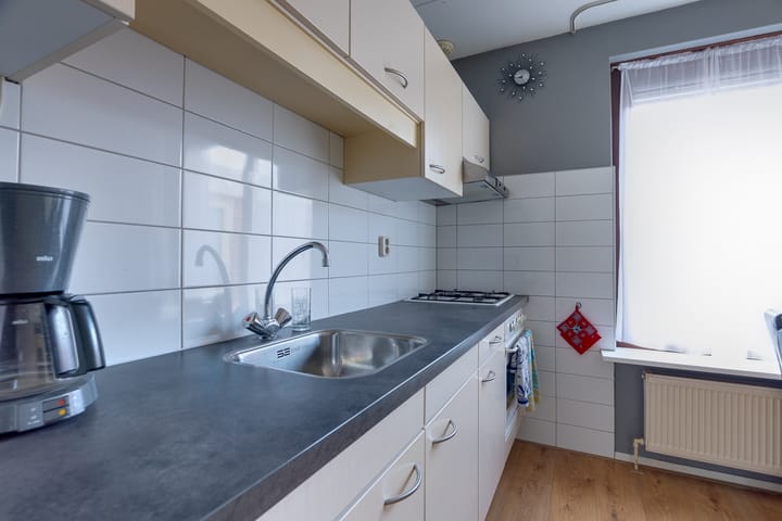 Twee-onder-één-kap te koop: Kompasstraat 14, Lutjegast
