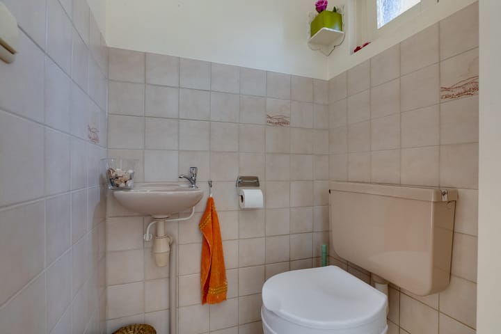 Twee-onder-één-kap te koop: Kompasstraat 14, Lutjegast