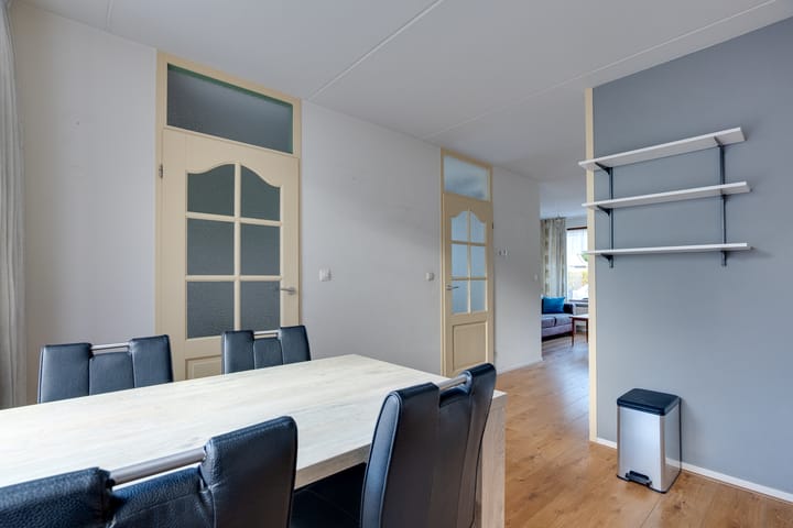 Twee-onder-één-kap te koop: Kompasstraat 14, Lutjegast