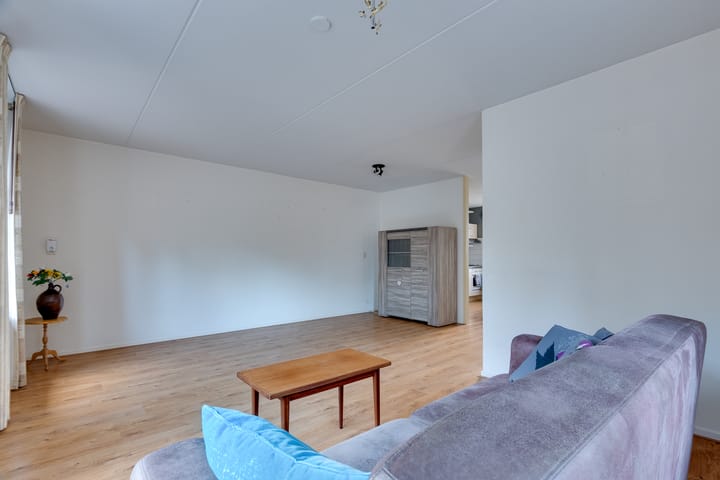 Twee-onder-één-kap te koop: Kompasstraat 14, Lutjegast