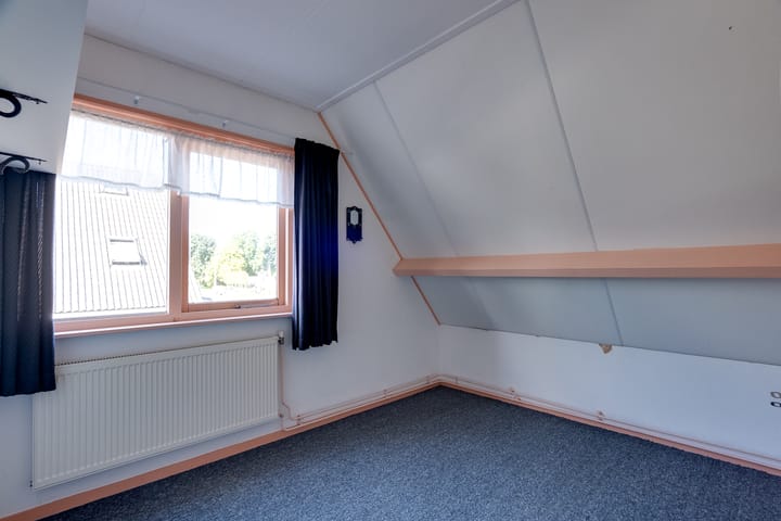 Twee-onder-één-kap te koop: Kompasstraat 14, Lutjegast
