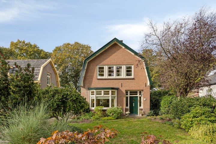 Vrijstaande woning te koop: Hoofdstraat 3, Gorssel