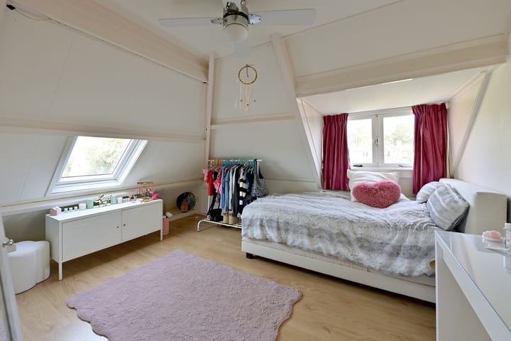Hoekwoning te koop: Bachlaan 7, Naarden