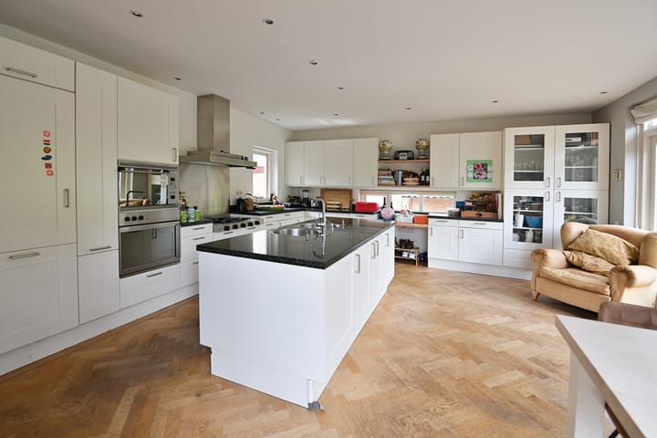 Hoekwoning te koop: Bachlaan 7, Naarden