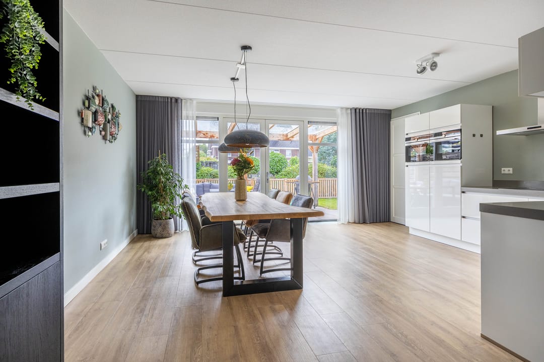 Photo 16 of Ype Johannesstraat 19