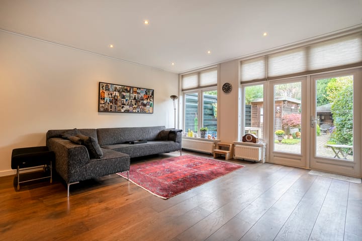 Foto 4 van Huygensstraat 17