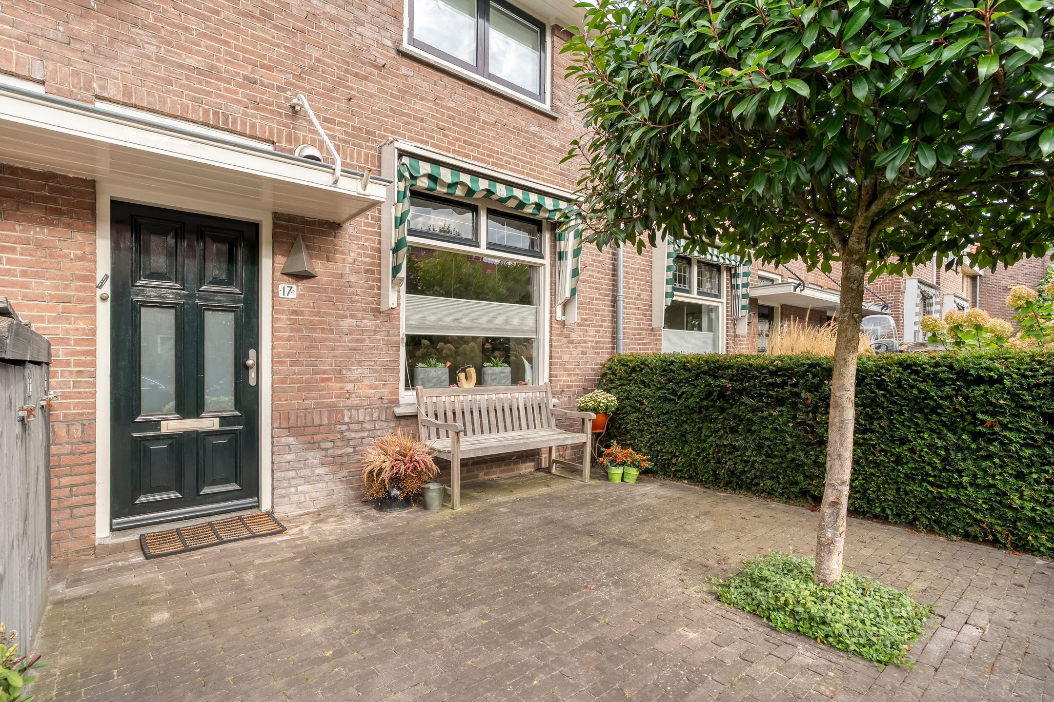 Foto 42 van Huygensstraat 17
