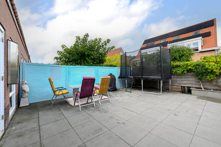 Hoekwoning te koop: Matissehof 175, Hoorn