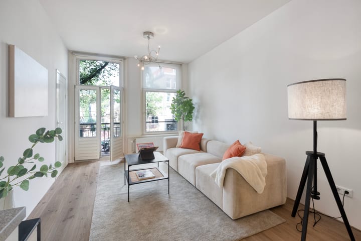 Appartement te koop: Roelof Hartstraat 38-1, Amsterdam