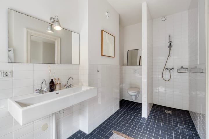 Appartement te koop: Roelof Hartstraat 38-1, Amsterdam