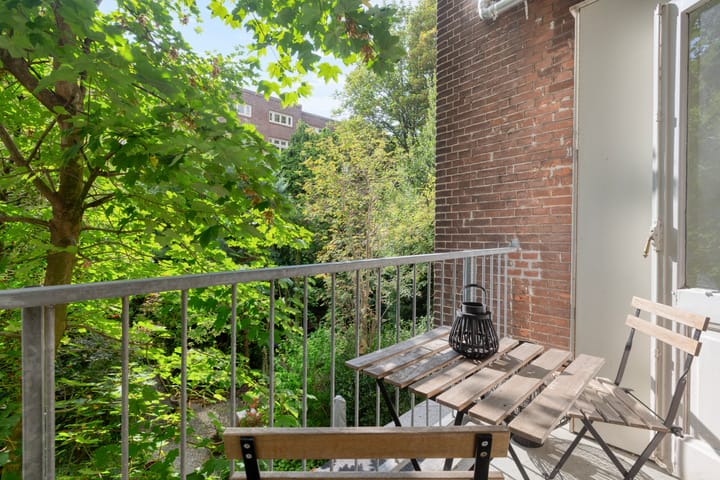 Appartement te koop: Roelof Hartstraat 38-1, Amsterdam