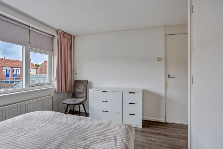 Tussenwoning te koop: Bachstraat 16, Wolvega