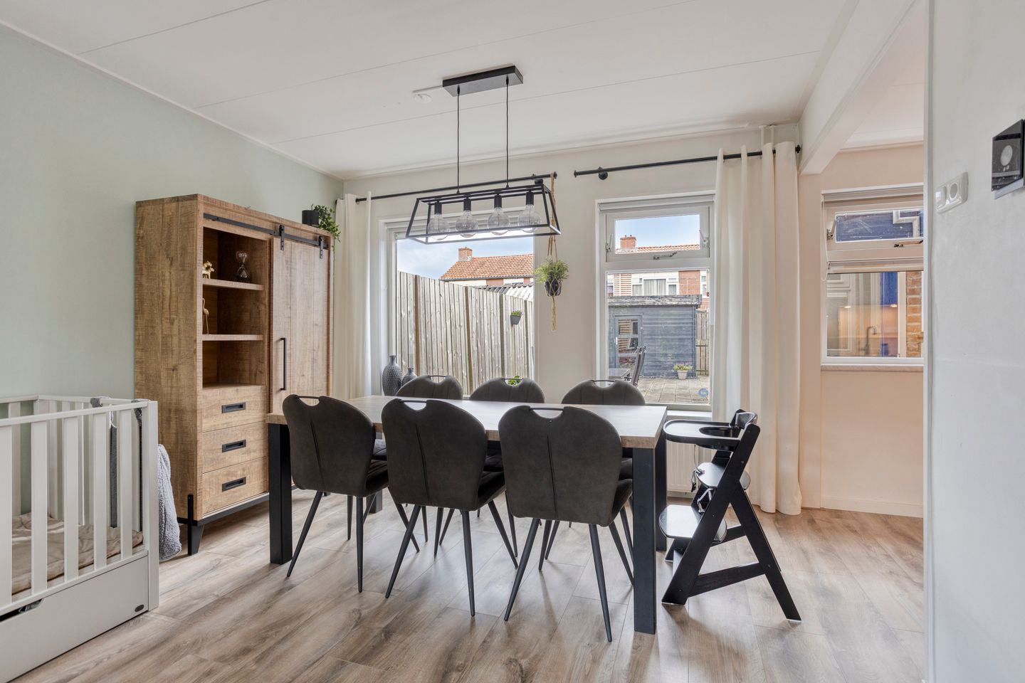 Photo 4 of Bachstraat 16