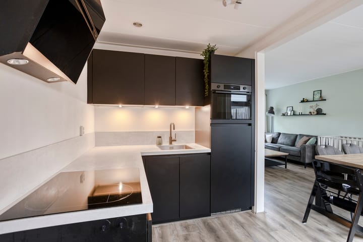 Tussenwoning te koop: Bachstraat 16, Wolvega