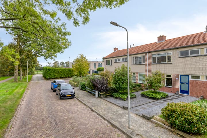 Tussenwoning te koop: Bachstraat 16, Wolvega