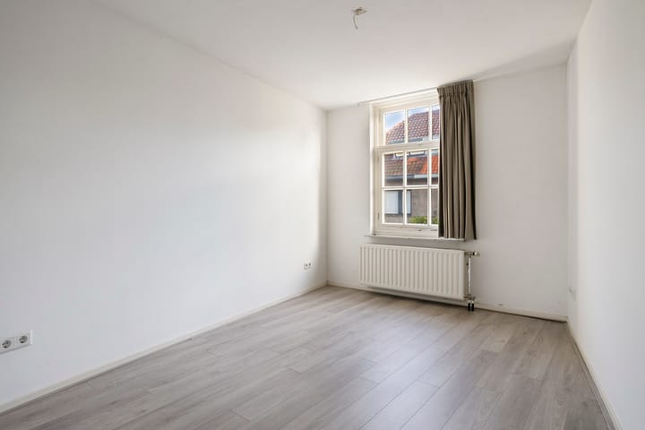 Photo 5 of Rechterstraat 50-A
