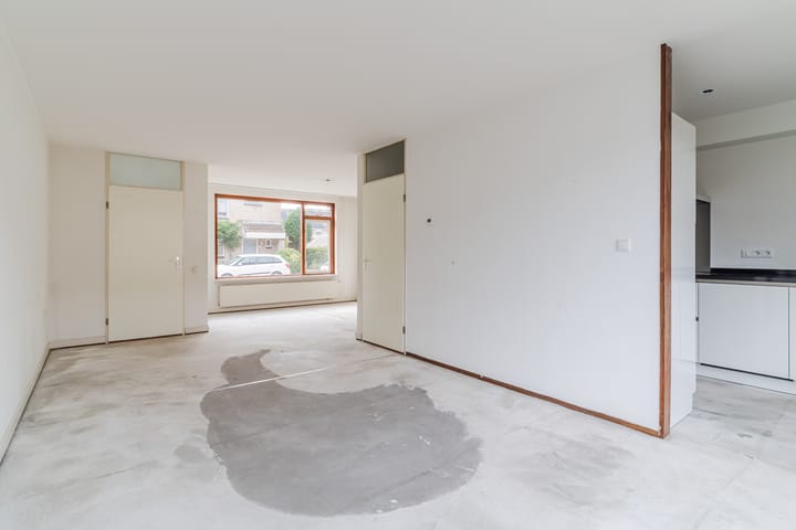 Tussenwoning te koop: Poeierhei 7, Veldhoven