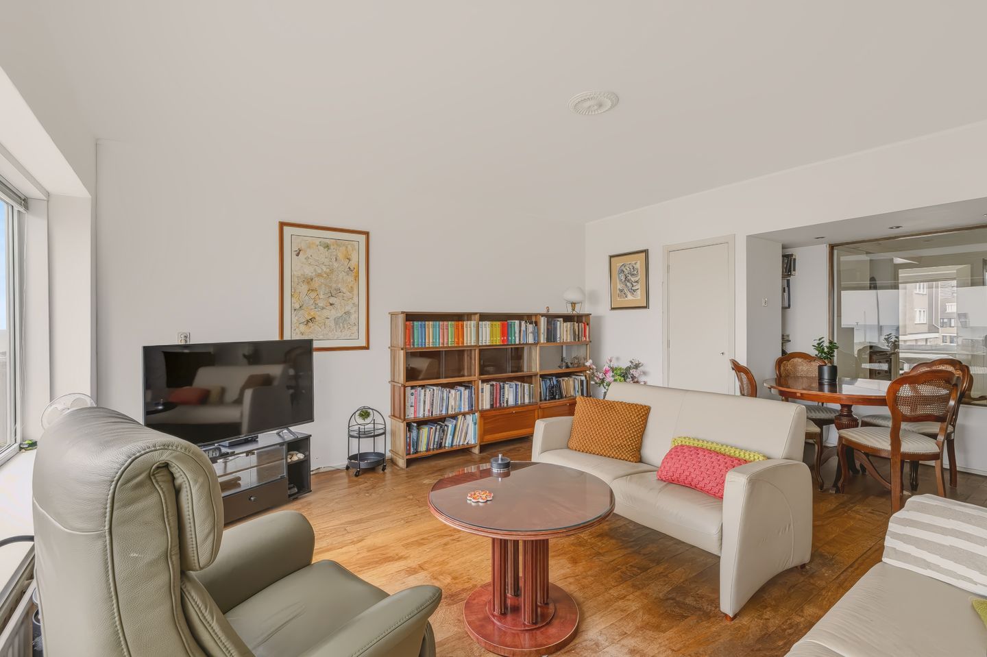 Photo 14 of Karel Doormanstraat 6-F1