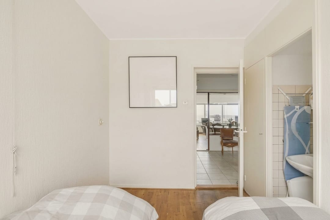 Photo 26 of Karel Doormanstraat 6-F1