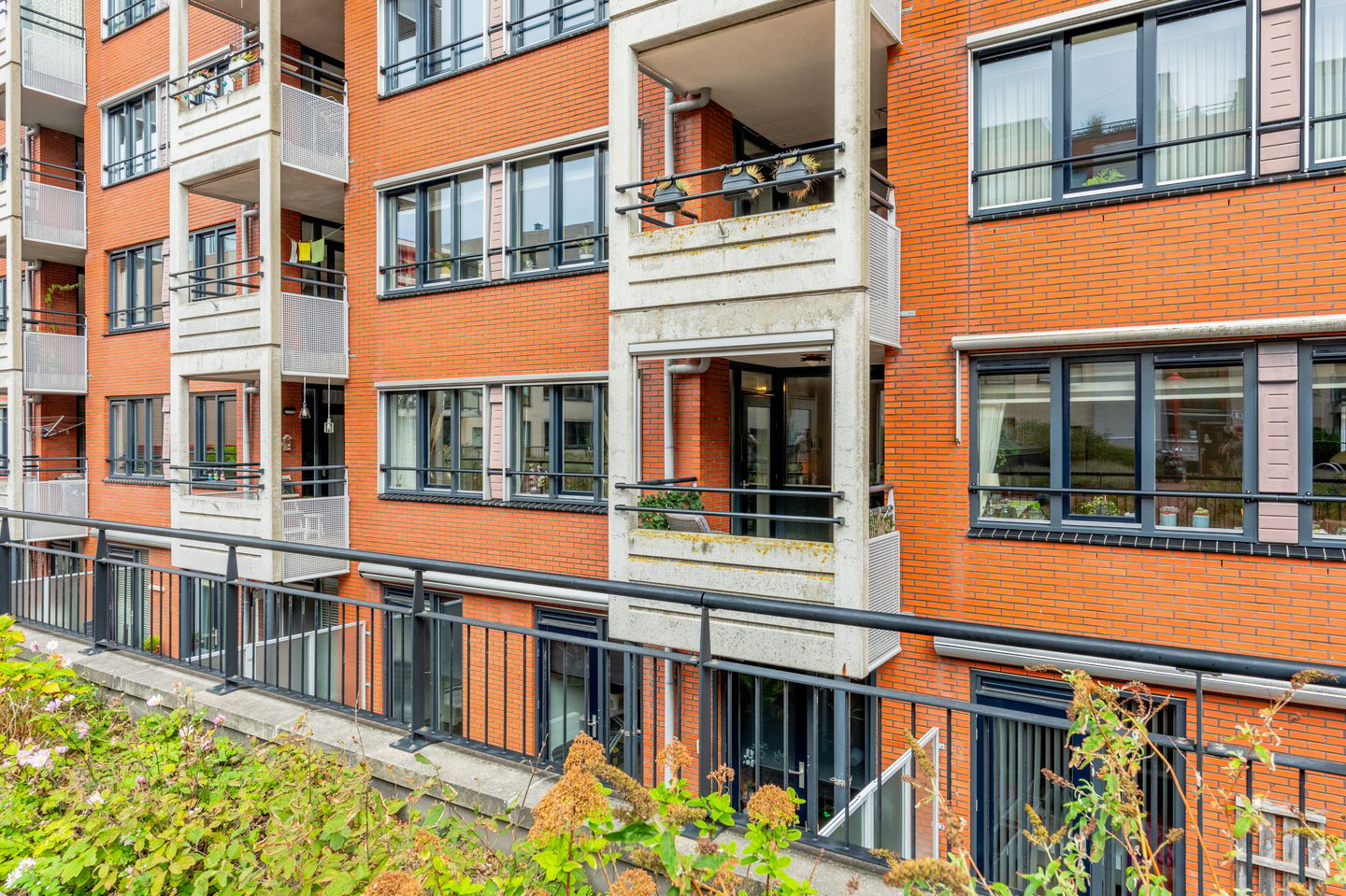 Photo 44 of Hans van der Hoevenstraat 36