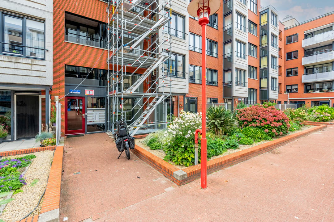 Photo 43 of Hans van der Hoevenstraat 36