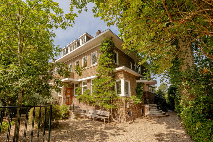 Vrijstaande woning te koop: Oranje Nassaulaan 24, Amsterdam