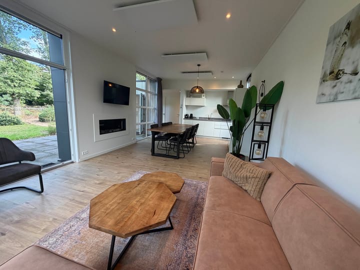 Vrijstaande woning te koop: Vijverlaan 1LV1, Otterlo