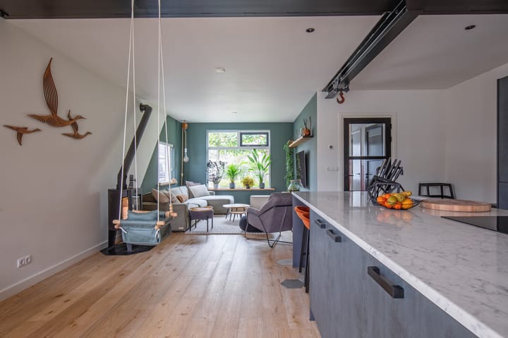Twee-onder-één-kap te koop: De Dageraad 12, Den Hoorn (Nh)