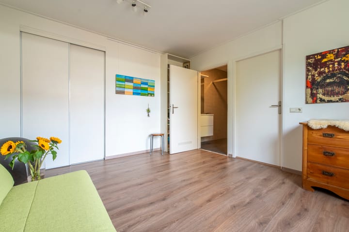 Twee-onder-één-kap te koop: Dijkstraat 104A, Veenendaal