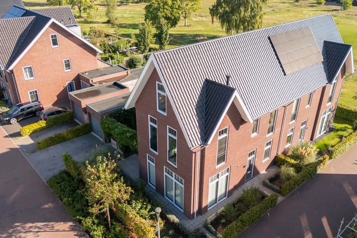 Twee-onder-één-kap te koop: Veldhof 57, Raalte