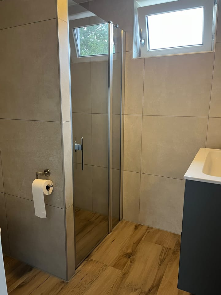 Tussenwoning te huur: De Voorreep 11, Erica
