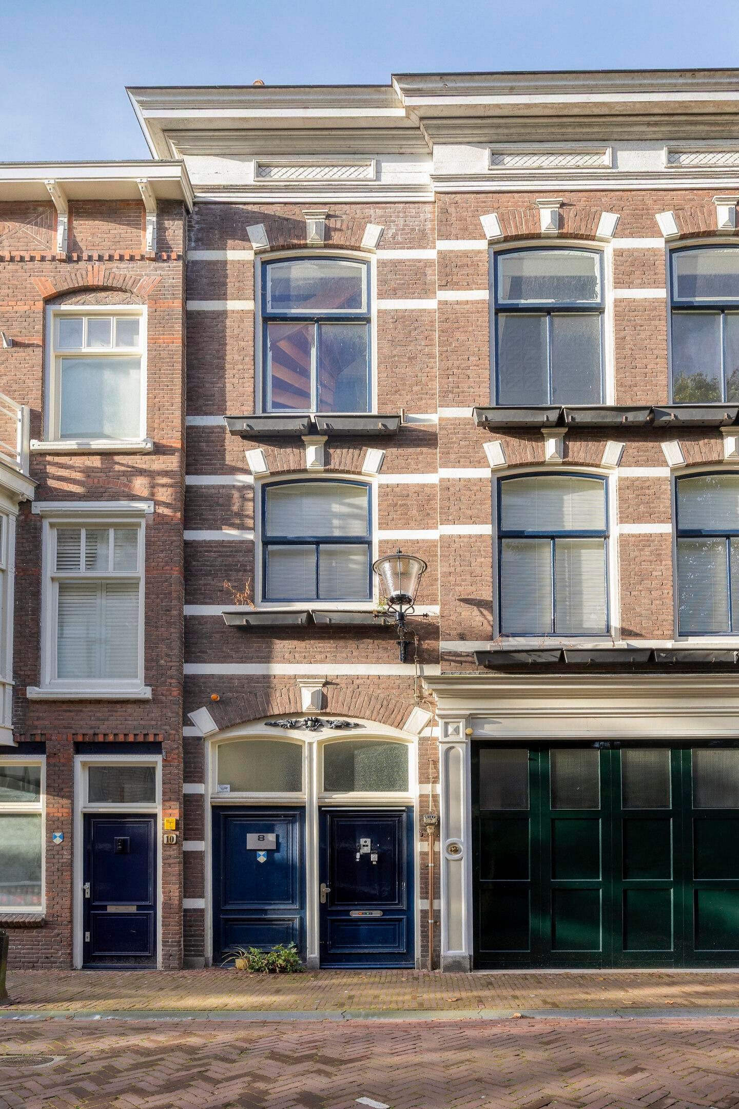 Photo 1 of Peperstraat 8-A