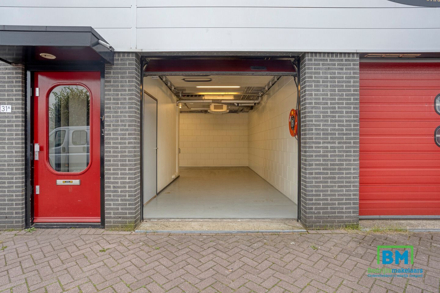 Bekijk foto 4 van Satellietbaan 31-A1