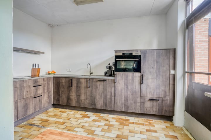 Tussenwoning te koop: Frieslandlaan 15, Veendam