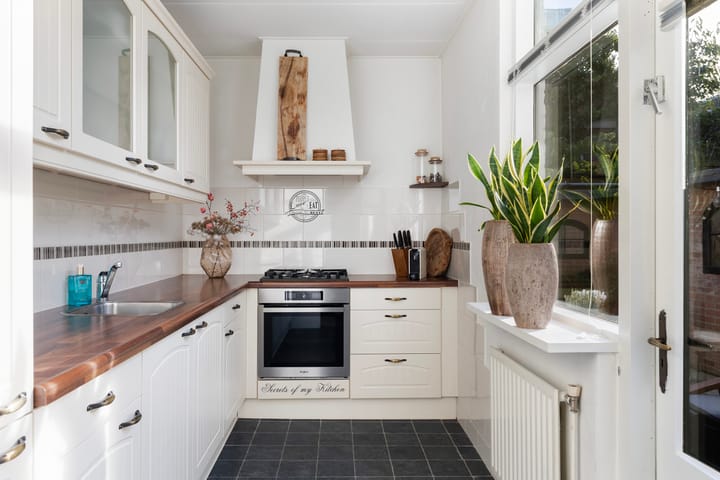 Tussenwoning te koop: Hendrikstraat 48, Dordrecht