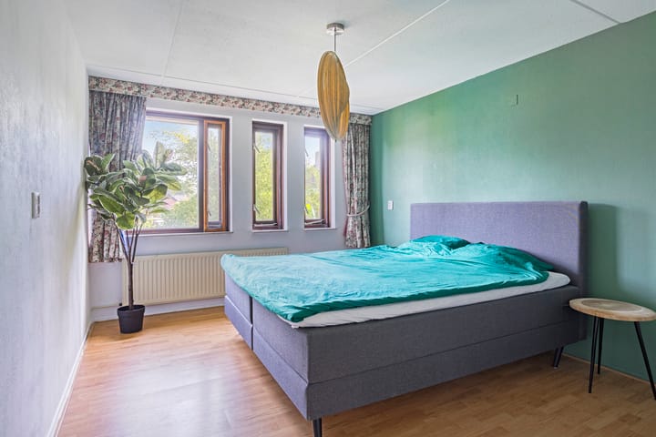 Tussenwoning te koop: Frieslandlaan 15, Veendam