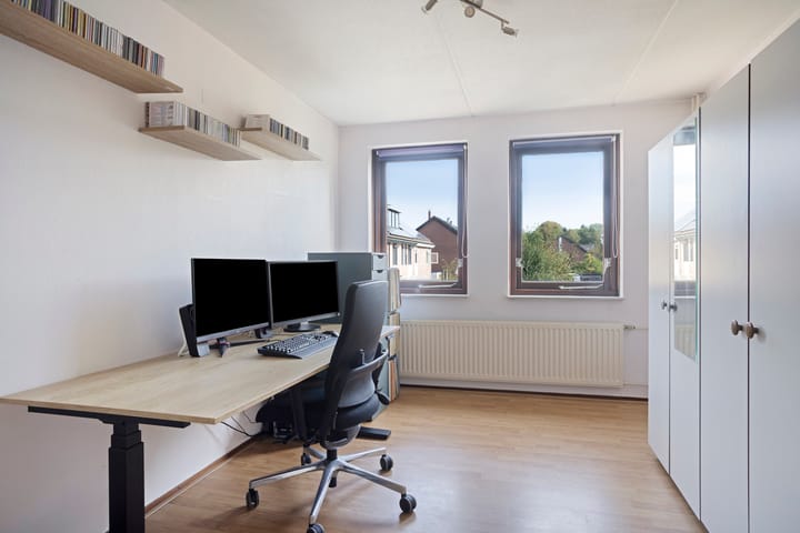 Tussenwoning te koop: Frieslandlaan 15, Veendam