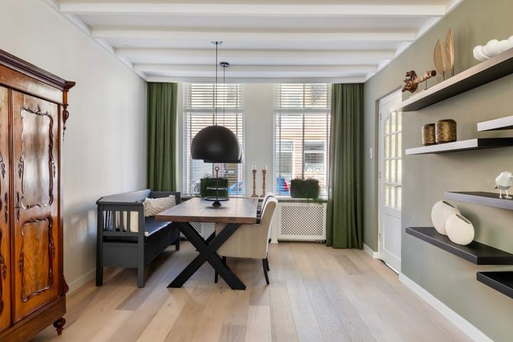 Tussenwoning te koop: Hendrikstraat 48, Dordrecht