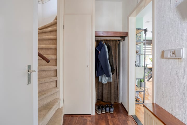 Tussenwoning te koop: Frieslandlaan 15, Veendam