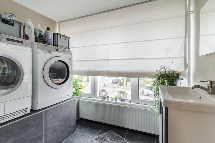 Tussenwoning te koop: Schepenenstraat 15, Veldhoven