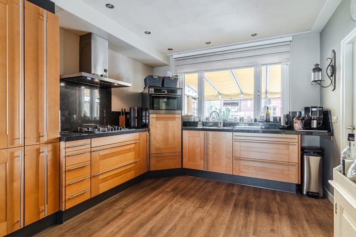 Tussenwoning te koop: Schepenenstraat 15, Veldhoven