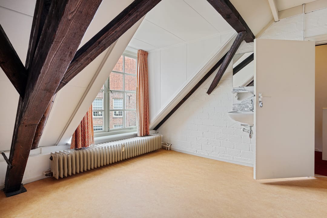 Photo 32 of Raadhuissteeg 7