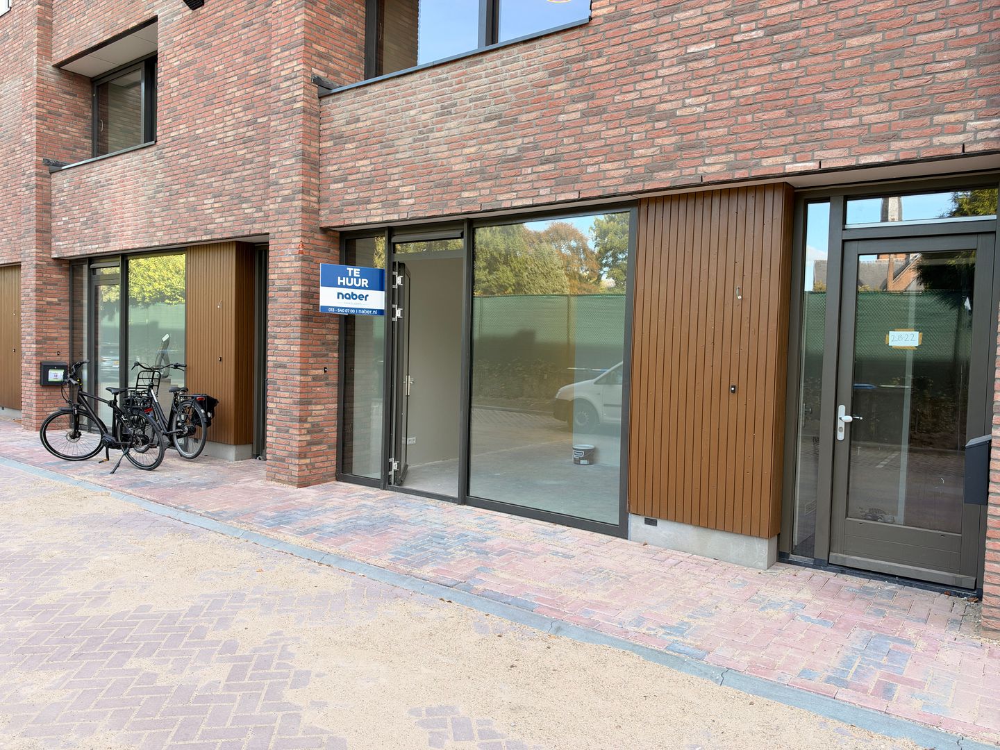 Bekijk foto 1 van Laarstraat
