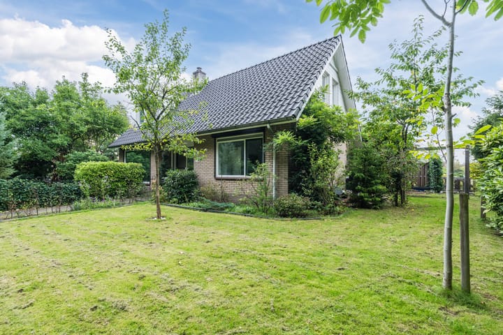 Foto 3 van Ericalaan 25