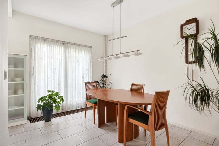 Tussenwoning te koop: Erasmuslaan 33, Berkel-Enschot