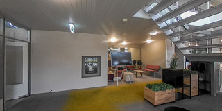 View 360° photos